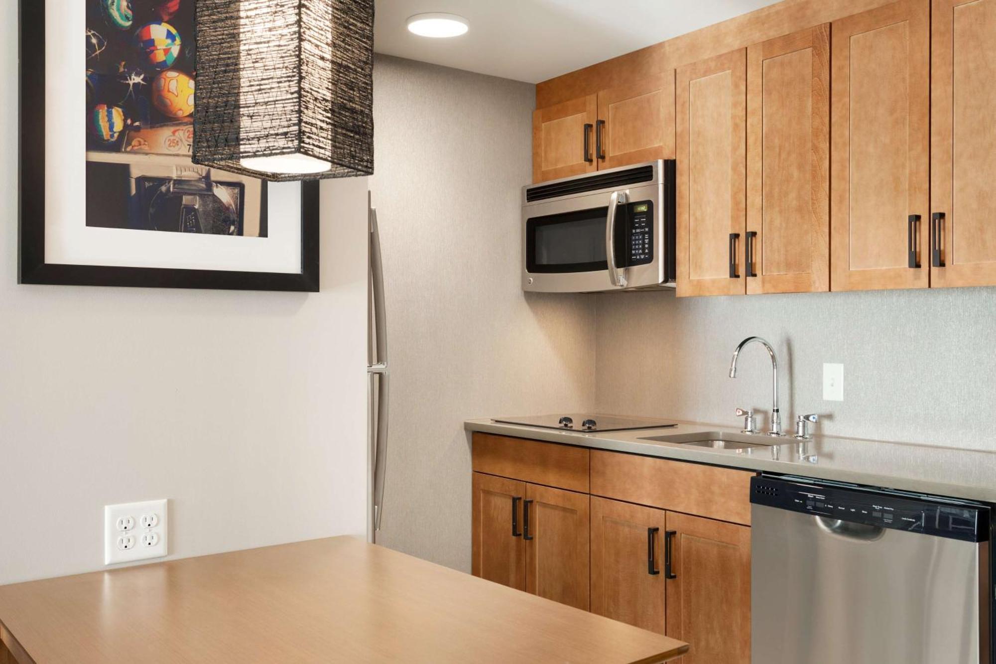 Homewood Suites By Hilton Syracuse - Carrier Circle East Syracuse Exteriör bild